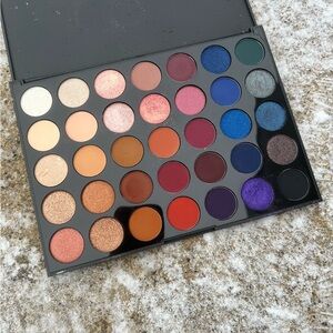 Morphe 35V Stunning Vibes Eyeshadow Palette